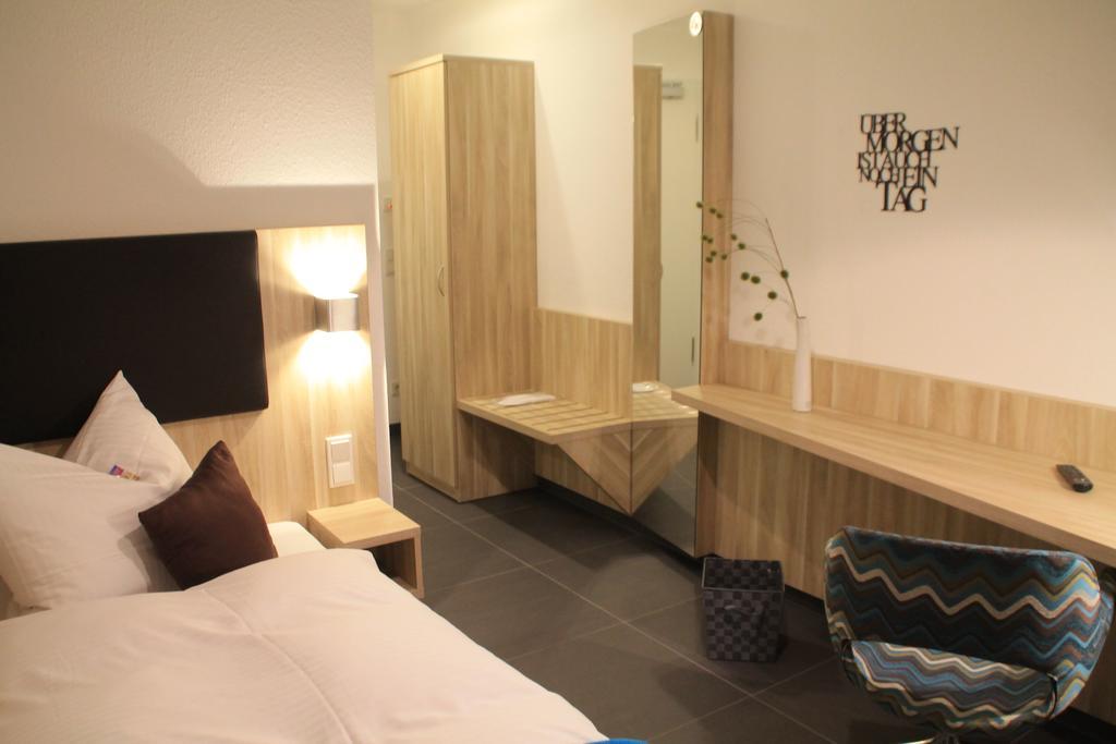 Gaestehaus Wilhelmshoehe Butzbach Chambre photo