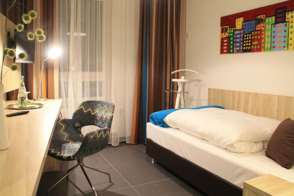 Gaestehaus Wilhelmshoehe Butzbach Chambre photo